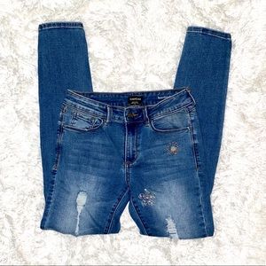 BEBE Skinny Ankle Jeans